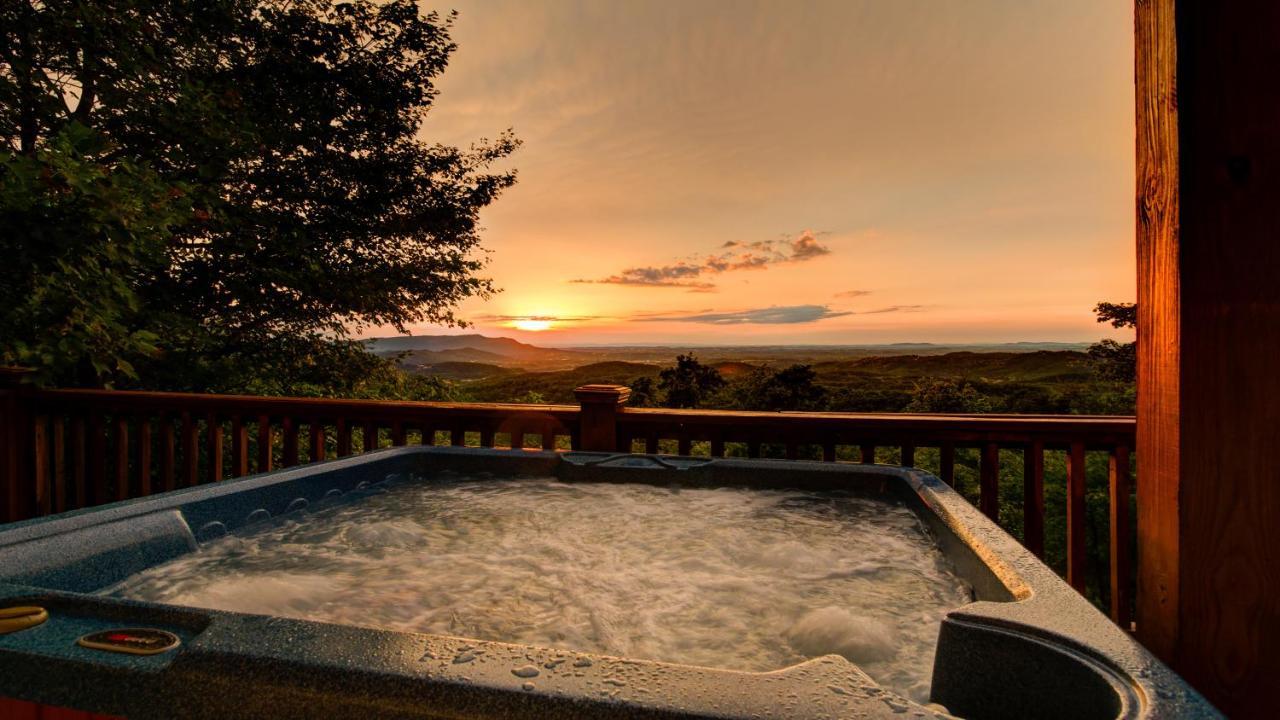 Incredible Views Hot Tub Close To Everything Sevierville Εξωτερικό φωτογραφία